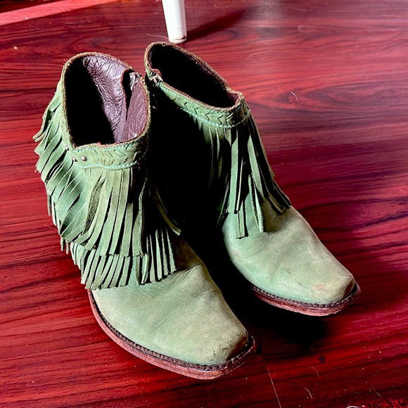 Old Gringo booties w/ fringe - Picture 2 of 10